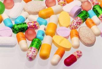 全球沉磅药物纷纷青睐我国市场，群雄争霸