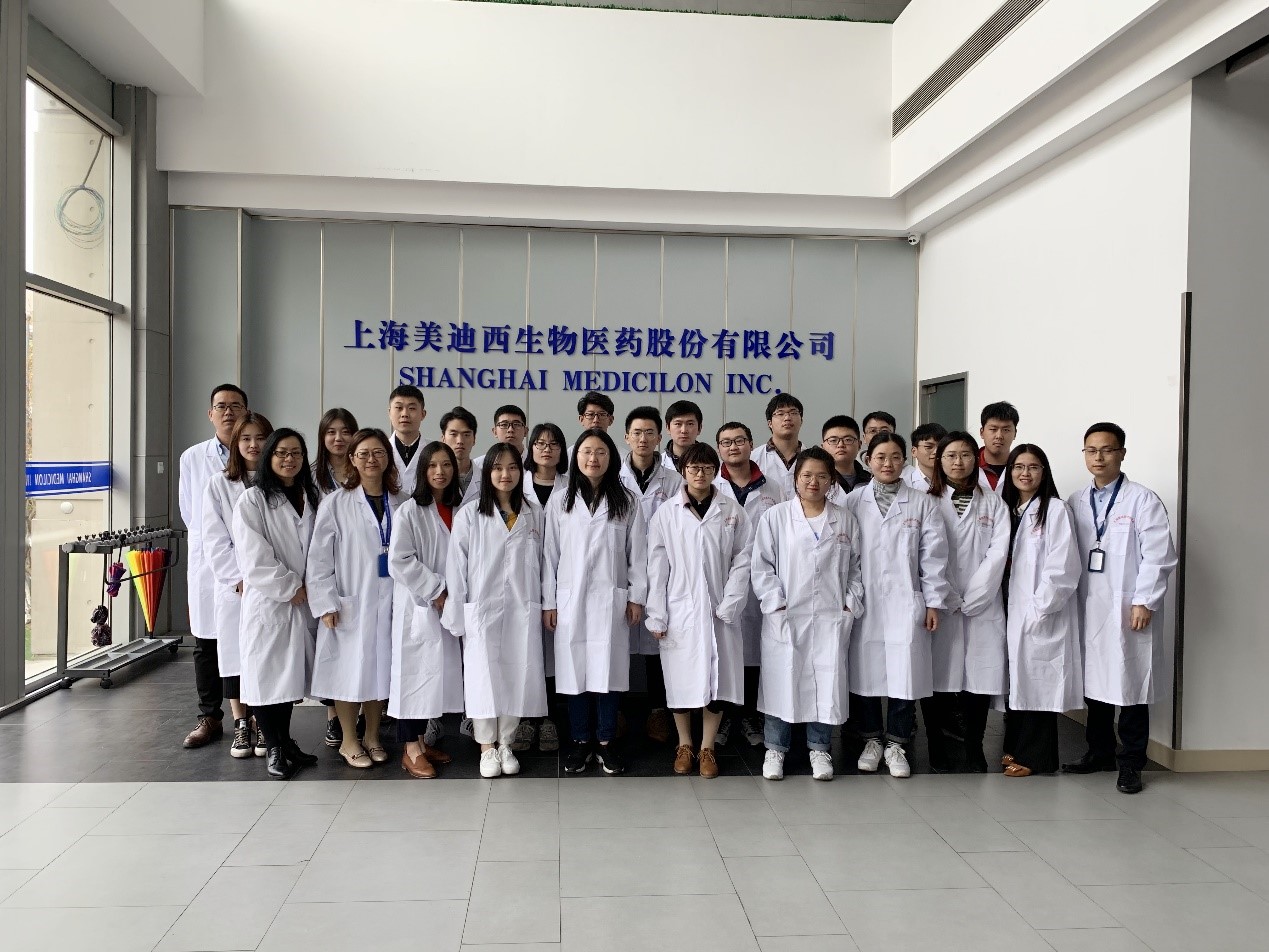 走进J9集团，与学子共话成长