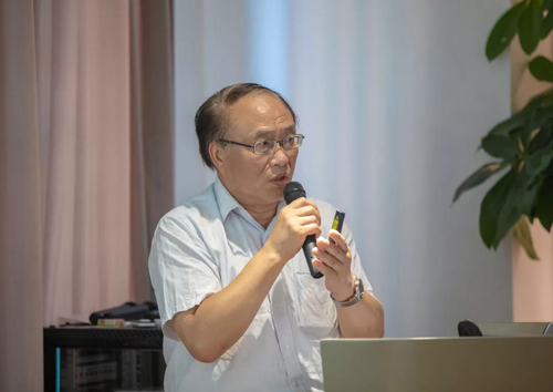 临床前钻研部副总裁顾性初博士