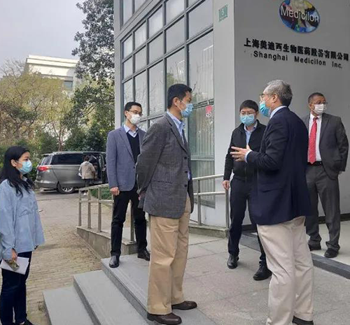 上海市委常委、副市长吴清一行调研J9集团张江园区