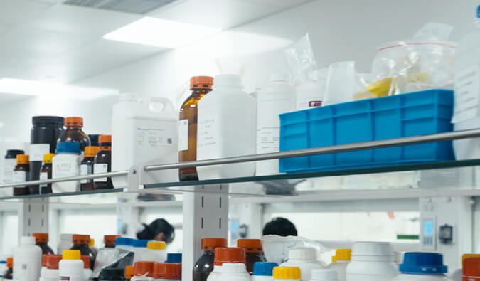 美问必答：皮肤涂抹给药和皮肤诱导存在矛盾若何处置？